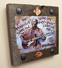 Load image into Gallery viewer, Leadbelly portrait on wood / Leadbelly art / Leadbelly portrait / Leadbelly painting / the Blues painting / the Blues portrait / the Blues art / Blues art / Blues painting / Blues music art / painting on wood / Blues music / Blues prints / Blues musicians / Blues musicans art / Jessie Buddell / Primalscenes.com / Primal Scenes