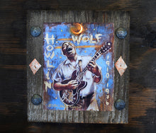 Load image into Gallery viewer, Howlin' Wolf with guitar